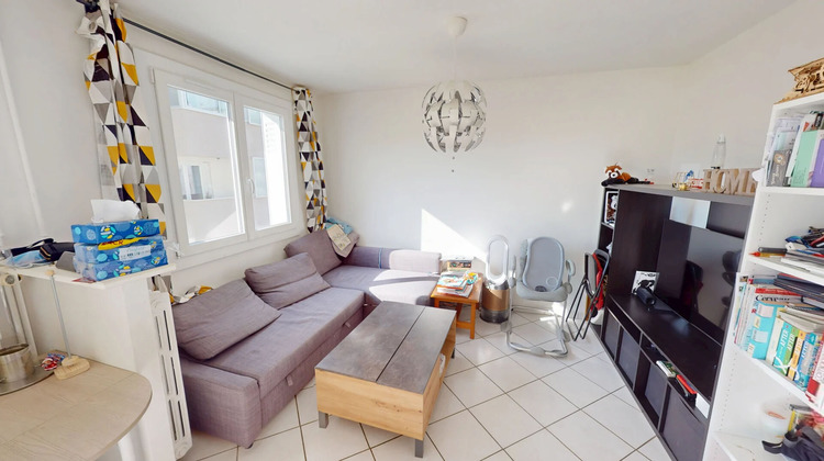 Ma-Cabane - Vente Appartement DOMENE, 61 m²