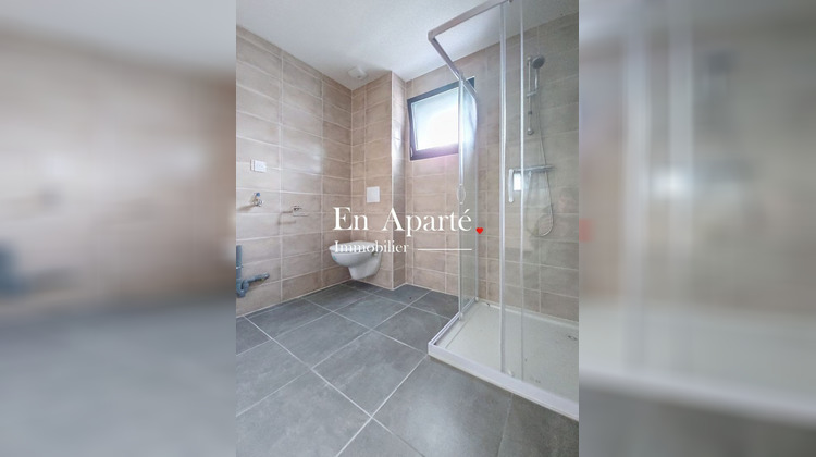 Ma-Cabane - Vente Appartement DONVILLE-LES-BAINS, 61 m²