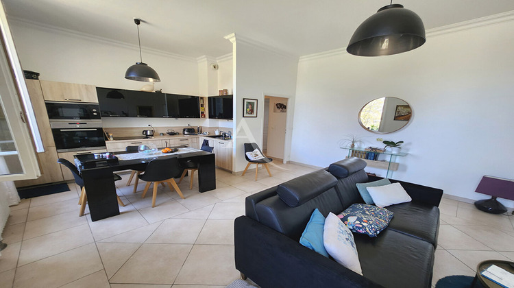 Ma-Cabane - Vente Appartement DOURDAN, 60 m²