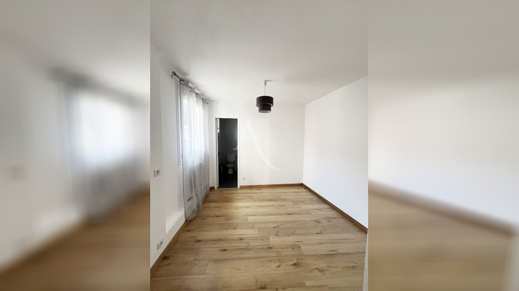 Ma-Cabane - Vente Appartement DOURDAN, 40 m²