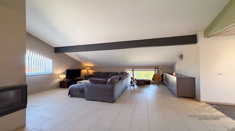 Ma-Cabane - Vente Appartement DOUVAINE, 94 m²