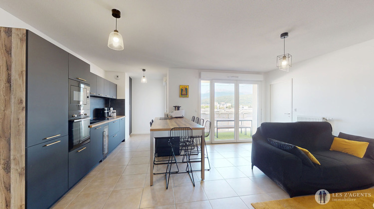 Ma-Cabane - Vente Appartement ECHIROLLES, 82 m²