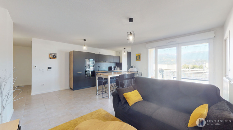 Ma-Cabane - Vente Appartement ECHIROLLES, 82 m²