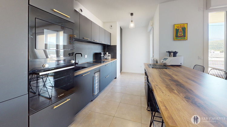 Ma-Cabane - Vente Appartement ECHIROLLES, 82 m²