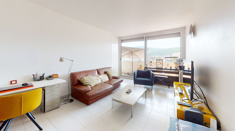 Ma-Cabane - Vente Appartement ECHIROLLES, 80 m²