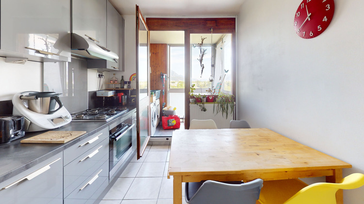 Ma-Cabane - Vente Appartement ECHIROLLES, 80 m²