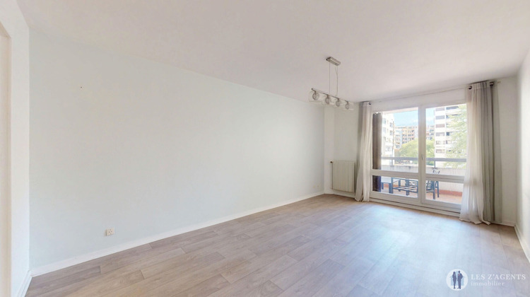 Ma-Cabane - Vente Appartement ECHIROLLES, 68 m²