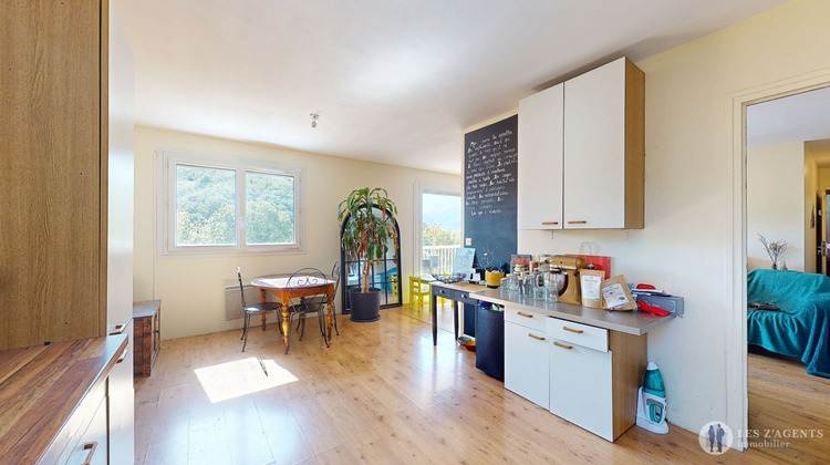 Ma-Cabane - Vente Appartement ECHIROLLES, 83 m²