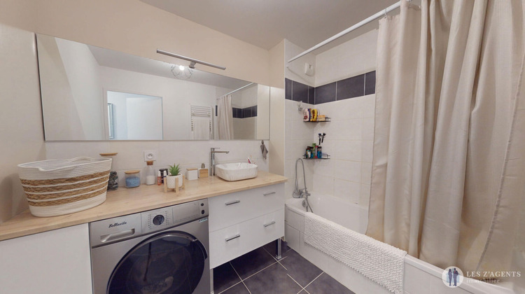 Ma-Cabane - Vente Appartement ECHIROLLES, 70 m²
