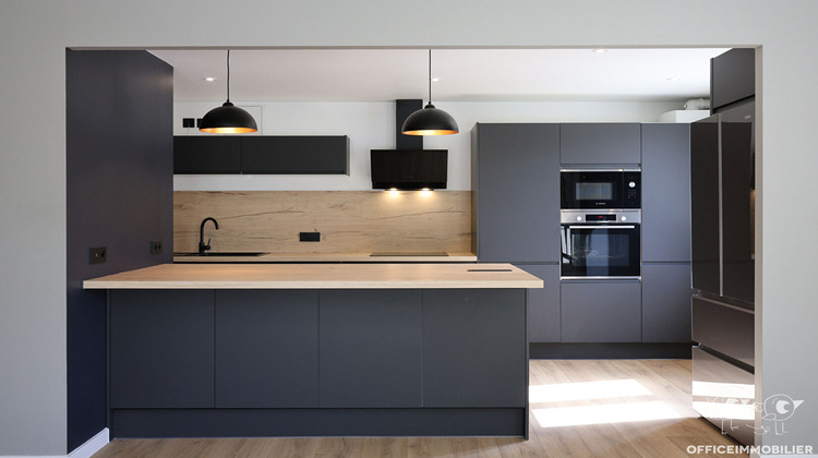 Ma-Cabane - Vente Appartement ECOLE-VALENTIN, 137 m²