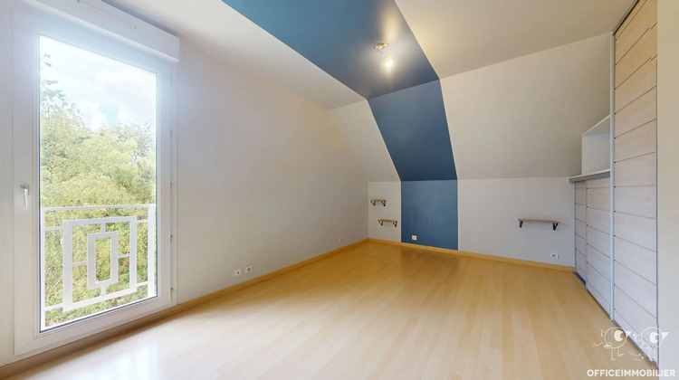 Ma-Cabane - Vente Appartement ECOLE-VALENTIN, 137 m²