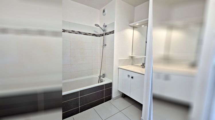 Ma-Cabane - Vente Appartement ELANCOURT, 63 m²