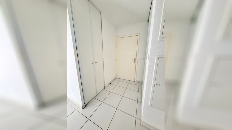 Ma-Cabane - Vente Appartement ELANCOURT, 63 m²