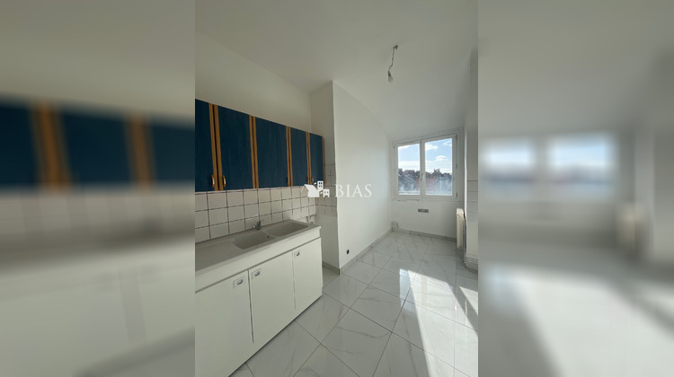 Ma-Cabane - Vente Appartement Elbeuf, 70 m²