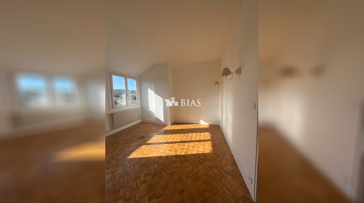 Ma-Cabane - Vente Appartement Elbeuf, 70 m²