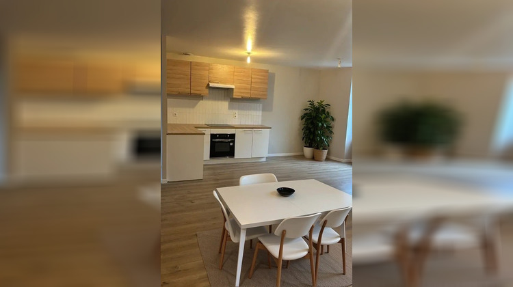 Ma-Cabane - Vente Appartement Elven, 74 m²
