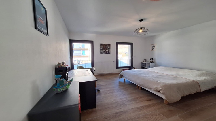 Ma-Cabane - Vente Appartement EMBRUN, 128 m²