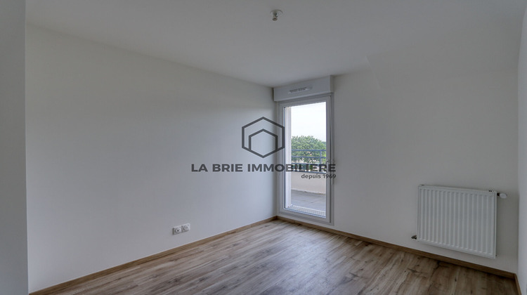 Ma-Cabane - Vente Appartement EMERAINVILLE, 63 m²