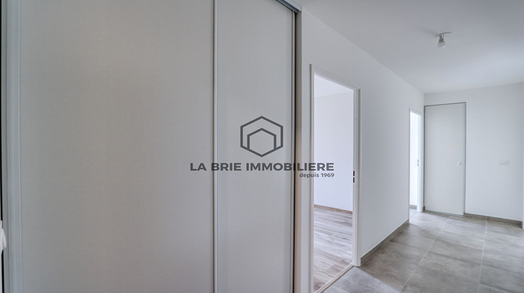 Ma-Cabane - Vente Appartement EMERAINVILLE, 79 m²