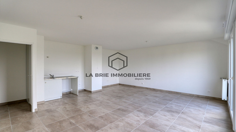 Ma-Cabane - Vente Appartement EMERAINVILLE, 66 m²