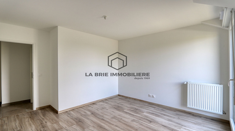 Ma-Cabane - Vente Appartement EMERAINVILLE, 66 m²