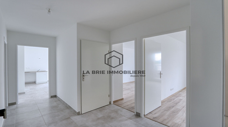 Ma-Cabane - Vente Appartement EMERAINVILLE, 77 m²