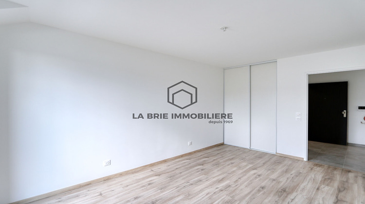 Ma-Cabane - Vente Appartement EMERAINVILLE, 77 m²