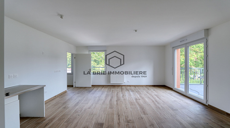 Ma-Cabane - Vente Appartement EMERAINVILLE, 71 m²