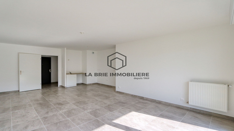 Ma-Cabane - Vente Appartement EMERAINVILLE, 73 m²