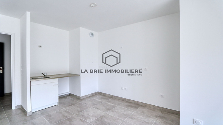 Ma-Cabane - Vente Appartement EMERAINVILLE, 73 m²