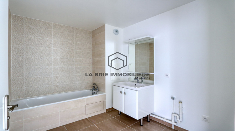 Ma-Cabane - Vente Appartement EMERAINVILLE, 50 m²