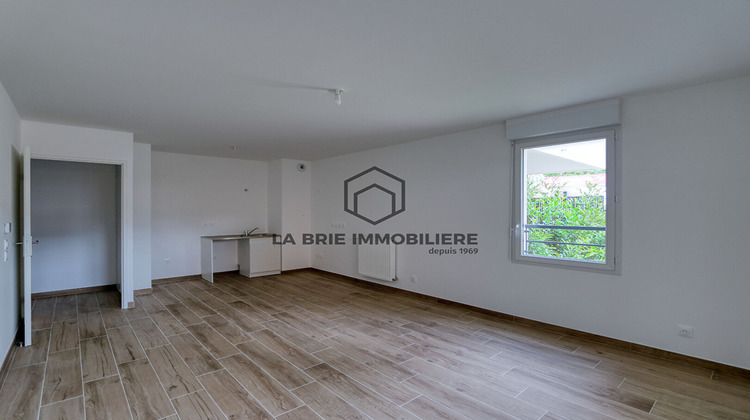 Ma-Cabane - Vente Appartement EMERAINVILLE, 60 m²