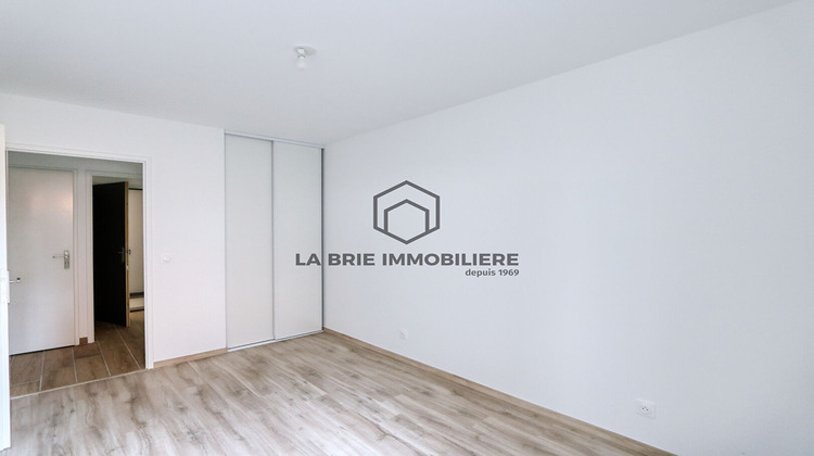 Ma-Cabane - Vente Appartement EMERAINVILLE, 60 m²