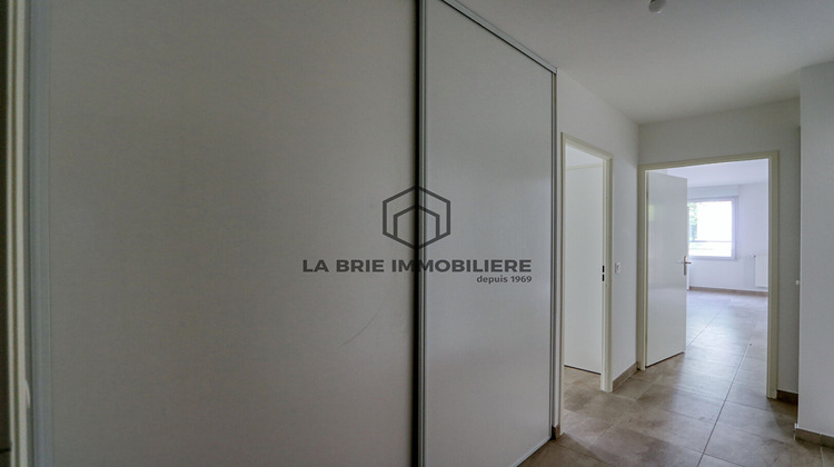 Ma-Cabane - Vente Appartement EMERAINVILLE, 71 m²