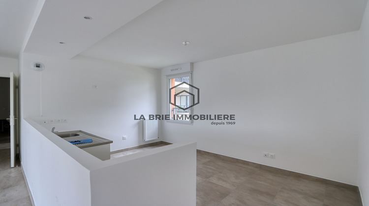 Ma-Cabane - Vente Appartement EMERAINVILLE, 69 m²
