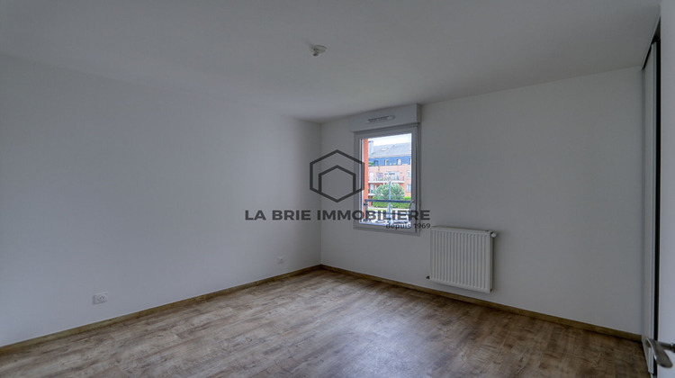 Ma-Cabane - Vente Appartement EMERAINVILLE, 69 m²