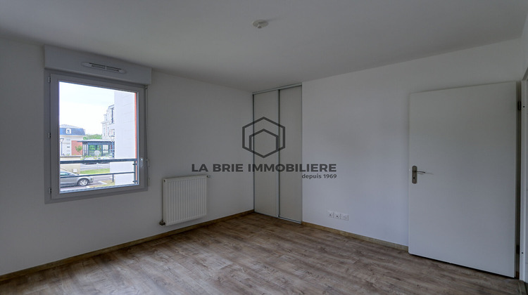 Ma-Cabane - Vente Appartement EMERAINVILLE, 69 m²