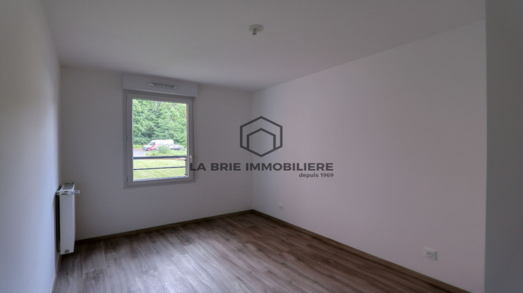 Ma-Cabane - Vente Appartement EMERAINVILLE, 86 m²