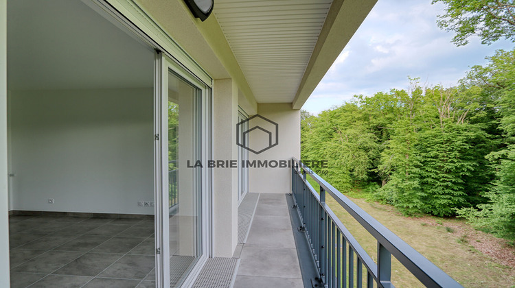 Ma-Cabane - Vente Appartement EMERAINVILLE, 66 m²