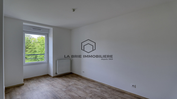 Ma-Cabane - Vente Appartement EMERAINVILLE, 66 m²