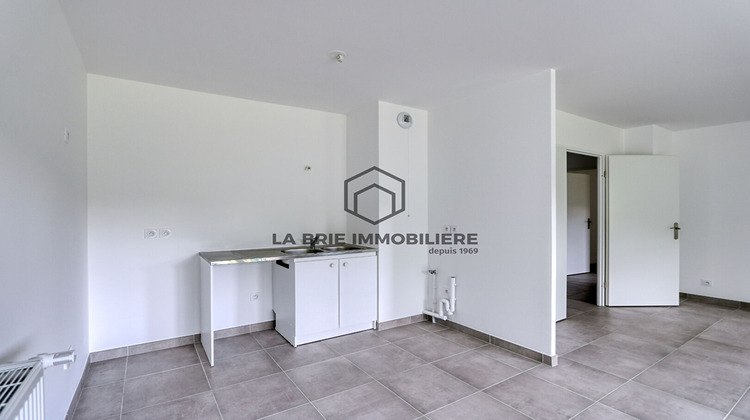 Ma-Cabane - Vente Appartement EMERAINVILLE, 80 m²