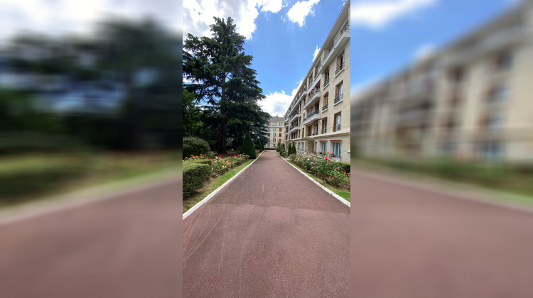 Ma-Cabane - Vente Appartement ENGHIEN-LES-BAINS, 77 m²