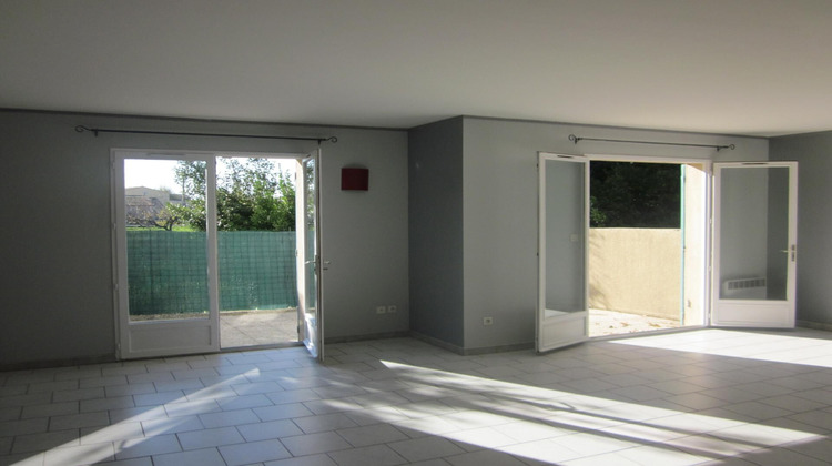 Ma-Cabane - Vente Appartement Entraigues-sur-la-Sorgue, 94 m²