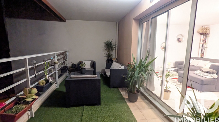 Ma-Cabane - Vente Appartement Entraigues-sur-la-Sorgue, 75 m²