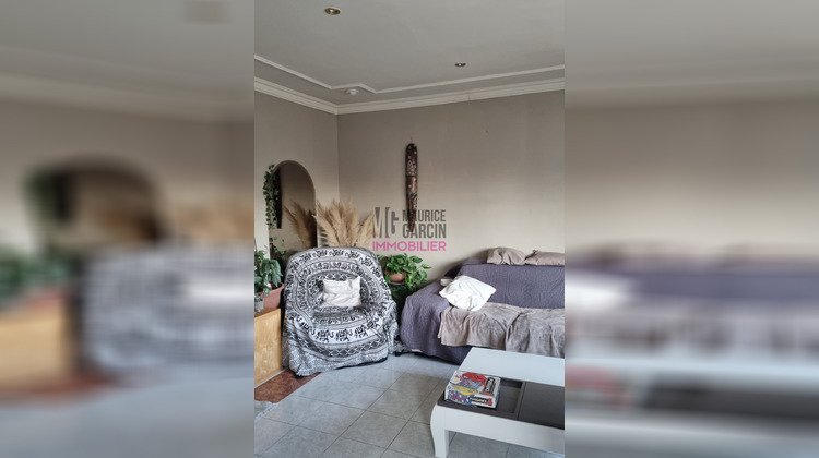 Ma-Cabane - Vente Appartement Entraigues-sur-la-Sorgue, 75 m²