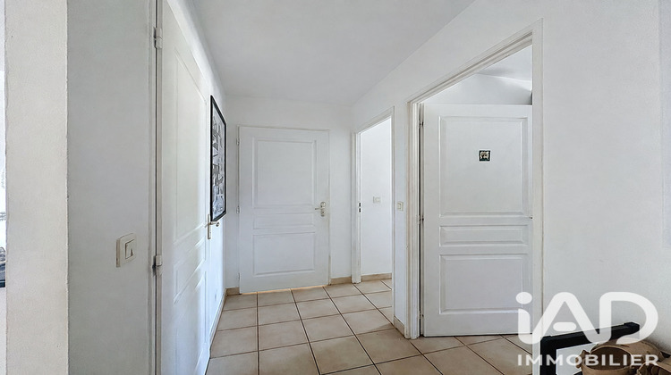 Ma-Cabane - Vente Appartement Entraigues-sur-la-Sorgue, 68 m²