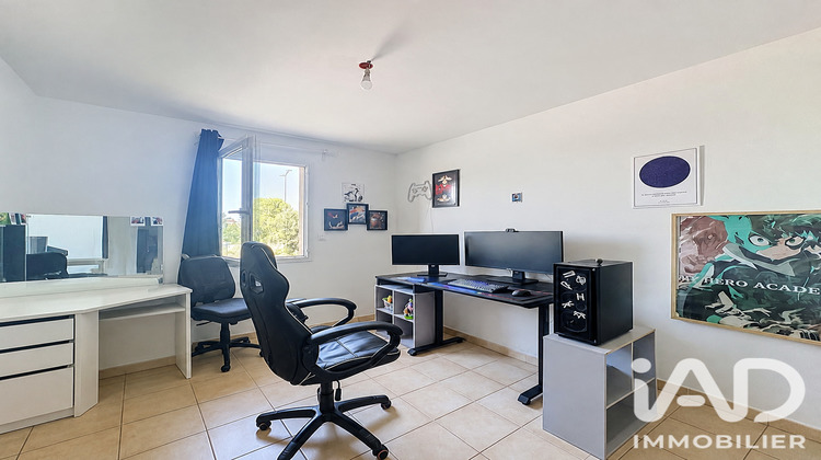 Ma-Cabane - Vente Appartement Entraigues-sur-la-Sorgue, 68 m²