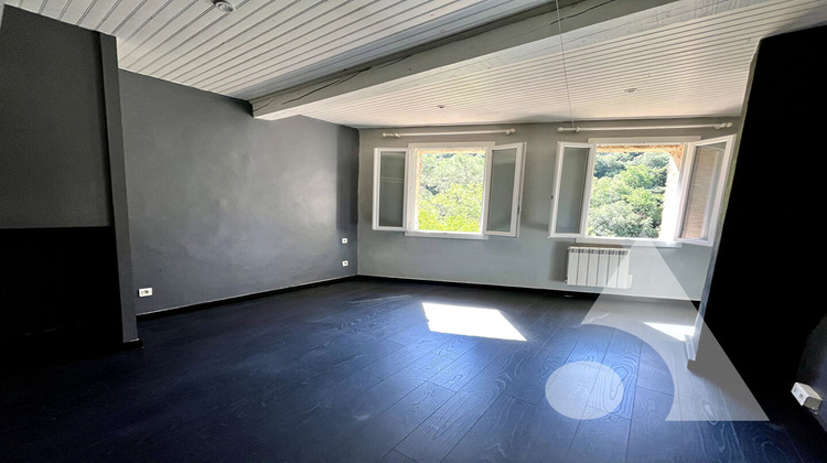 Ma-Cabane - Vente Appartement ENTRECASTEAUX, 68 m²