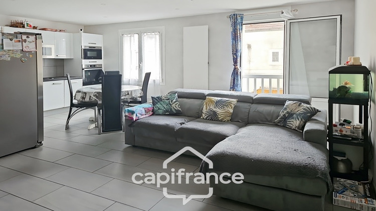 Ma-Cabane - Vente Appartement ESBLY, 60 m²