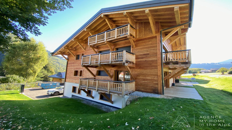 Ma-Cabane - Vente Appartement Essert-Romand, 116 m²